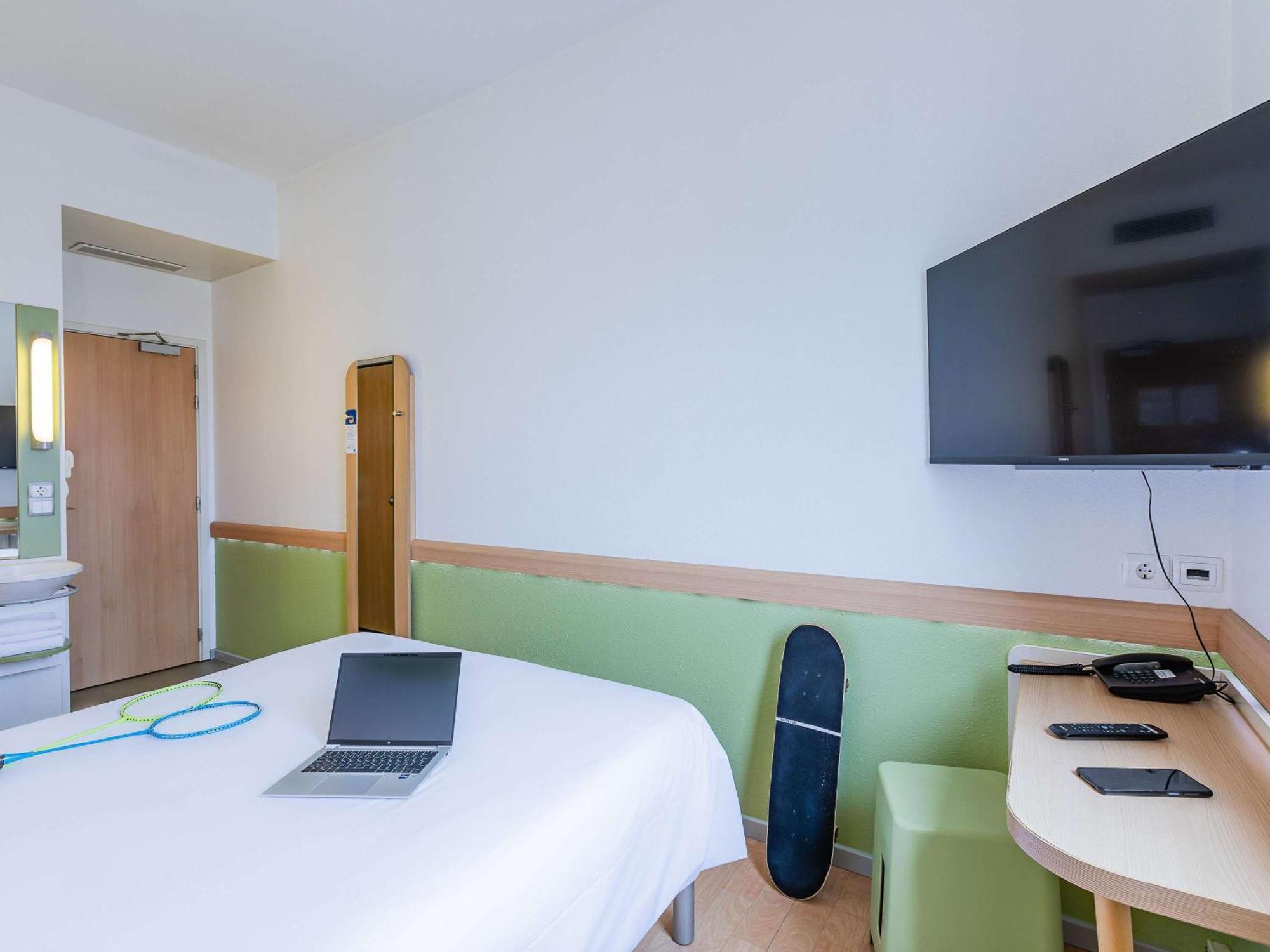 Hotel Ibis Budget Porto Gaia Vila Nova de Gaia Exteriör bild