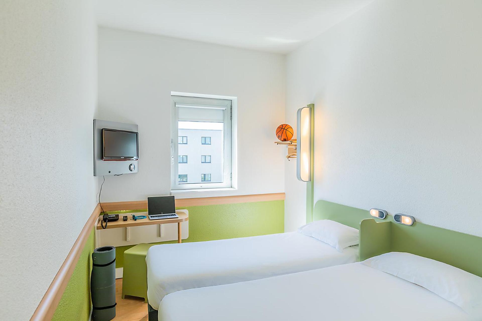 Hotel Ibis Budget Porto Gaia Vila Nova de Gaia Exteriör bild